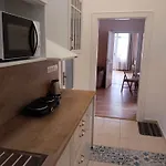 Leier شقة بييشتِني