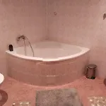 Leier شقة بييشتِني
