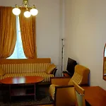 Leier Πιεστάνυ