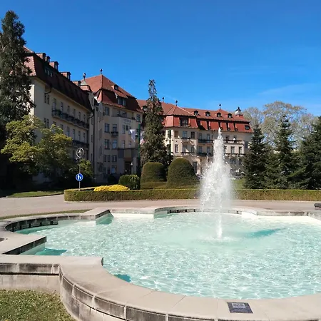 アパート Leier ピエシュチャニ