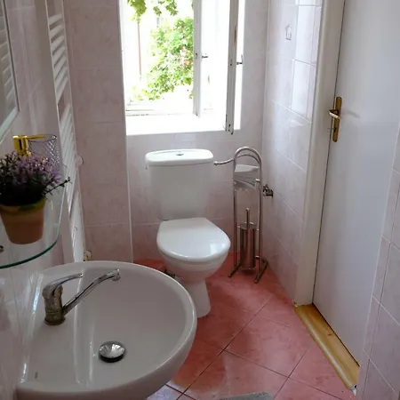 Apartment Leier *