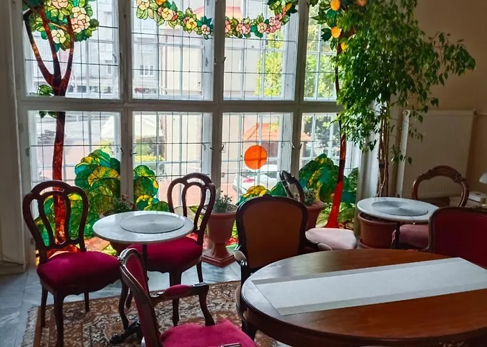 Leier Πιεστάνυ