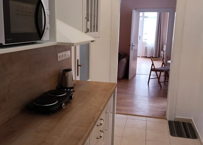 Leier Apartment Piest'any