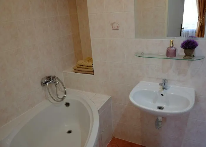 Apartment Leier