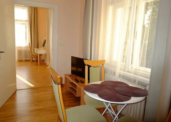 Leier Apartment Piest'any